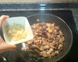 Foto del paso 2 de la receta: Risotto de setas sin queso
