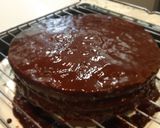 Foto del paso 12 de la receta: Tarta de mermelada de fresas y chocolate