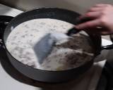 Sausage gravy over biscuits Bob Evan's copy cat recipe recipe step 3 photo
