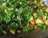 A picture of step 2 of Bhogi bhaji.