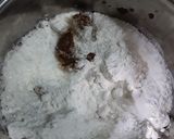 A picture of step 2 of Orange flavoured carrot pistachios cake.