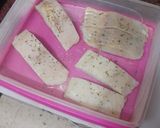 Foto del paso 1 de la receta: Fogonero rebozado con papas cocidas