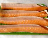 Hình bước làm 1 của món Canh cải chua nấu với lườn cá hồi