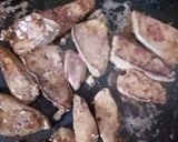 صورة لخطوة 1 من وصفة كبد الخروف مشوية في الطاجين