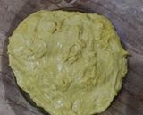 Foto langkah ke 2 dari resep Kunyit Chia Seed Sourdough Bread.