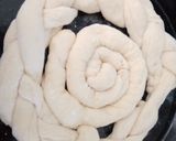 Foto del paso 8 de la receta: Pan de Leche Trenzado