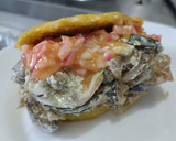 Foto del paso 9 de la receta: Arepa🥙rellena de calabacines y berenjena🍆con queso crema🧀