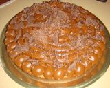 Foto del paso 4 de la receta: Torta aniversario de frutillas fácil con crema y dulce de leche