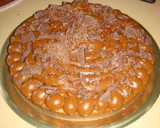 Foto del paso 4 de la receta: Torta aniversario de frutillas fácil con crema y dulce de leche