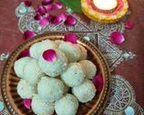 नारियल लड्डू CoconutLadoo रेसिपी चरण 7 फोटो