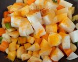 Foto del paso 2 de la receta: Wok de verduras del cocido