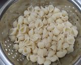 Foto del paso 1 de la receta: Pasta caracol con champiñones y queso parmesano