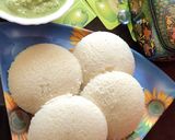 A picture of step 5 of Rava idli.