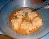 Foto langkah ke 4 dari resep Cireng montok kuah seblak.