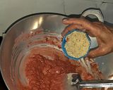 A picture of step 3 of Gulkhand white chocolate ladoos.