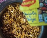 चटपटी ड्राई फ्रूट्स दाल मोठ (Chatpati dry fruits dalmoth recipe in Hindi) रेसिपी चरण 6 फोटो