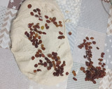 Foto del paso 4 de la receta: Panecillos de yogur con pasas de uvas en Monsieur Cuisine
