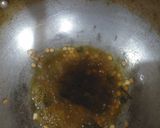 A picture of step 2 of Tamarind chutney pulao.