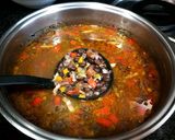 Foto del paso 12 de la receta: Sopa de alubias negras con bacon al aroma de lovage
