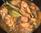 Foto langkah ke 5 dari resep Filipino Chicken Adobo.