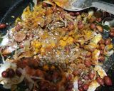 A picture of step 4 of Murmura fry.