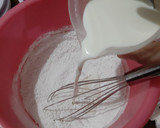 Foto langkah ke 3 dari resep Bolu Kukus Tepung Beras (tanpa telur, tanpa mixer).