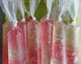 Foto langkah ke 7 dari resep Es Ombre Nutrijell Merah Putih.