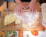 Foto del passaggio 5 della ricetta Gnocchi con papà!