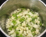 Foto del paso 2 de la receta: Guiso de oreja y garbanzos
