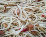 Foto langkah ke 3 dari resep Spaghetti Aglio Olio ala aqu 🍝🍜.