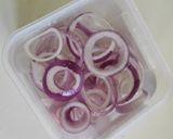 A picture of step 1 of Onion Rings 😋😋😋😋.