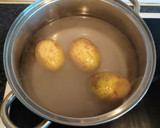 Foto del paso 2 de la receta: Papas arrugás con dos mojos
