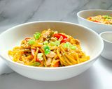 A picture of step 3 of Thai one- pot- pasta.