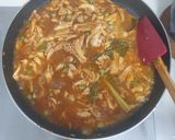 Foto langkah ke 4 dari resep Ayam Suwir Kacang Polong.