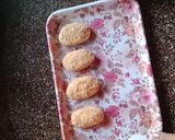 A picture of step 5 of Paneer hungcurd bullets.