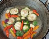 Foto langkah ke 1 dari resep Sambal terong rebus super pedas.