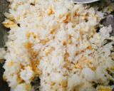 Hình bước làm 4 của món Cơm rang giòn