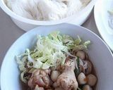 รูปขั้นตอนการทำที่ 6 ของ ขนมจีนน้ำยาป่าปีกไก่บน