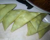 A picture of step 1 of Samosa fillings.