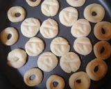 صورة لخطوة 6 من وصفة 😋 بسكويت رائع بالزبده 😋