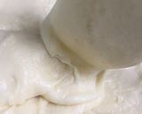 Foto langkah ke 4 dari resep Bechamel cheese homemade untuk isian roti.