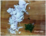 A picture of step 4 of Aloo Methi.