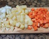 Foto langkah ke 1 dari resep Nasi Kari Jepang / Japanese Curry Rice.