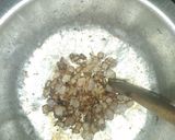A picture of step 1 of Tumeric Matoke.