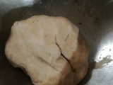 Tarta de masa integral con relleno de pollo