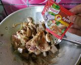 Foto langkah ke 6 dari resep Mie titi (mie kering khas makassar).