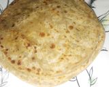 आलु  पराठा  (ढ़ाबा  स्टाईल) (aloo paratha recipe in marathi) रेसिपी स्टेप 3 फोटो 