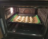 A picture of step 5 of Chicken Patties.