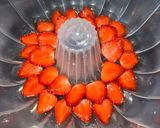Foto langkah ke 4 dari resep 377. Puding Strawberry.