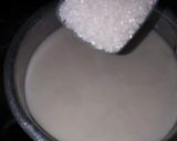 A picture of step 1 of Ice cream delight.